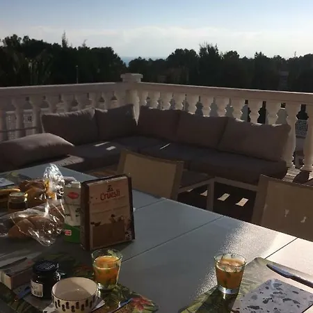 La Casananas Holiday home *